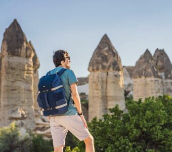 Red or Green Tour. Which is better?